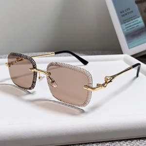 Gafas de Sol Rectangulares Sin Montura, Lentes Degradadas, Protección UV400, Estilo Casual, Unisex, para Adultos - Product Image 3