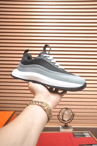 Men's Contemporary Urban Minimal Sneakers Breathable Mixed Panel Upper Arch <b>Supportive</b> Midsole Cushioning Reinforced Precision - Product Image 3