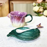 Tasse à thé en céramique et soucoupe 6OZ 3D peint à la main fleur et feuille de Lotus tasse à café cadeau pour les femmes-tulipe violette