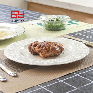 Plato de cerámica redondo de 13 pulgadas de porcelana fina, blanco vintage, con cuentas de vidrio prensado en relieve, para sopa y aperitivos, venta al por mayor - Product Image 3