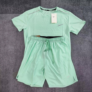 Ensemble <span class=keywords><strong>de</strong></span> <span class=keywords><strong>t</strong></span>-shirts <span class=keywords><strong>de</strong></span> <span class=keywords><strong>sport</strong></span> à séchage rapide, respirant et anti-transpiration, ensemble <span class=keywords><strong>de</strong></span> <span class=keywords><strong>sport</strong></span> uni pour la course à pied et le fitness - Product Image 4