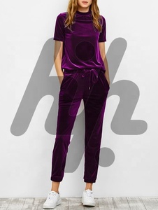 Ensemble de survêtements en velours doux Offre Spéciale OEM pour femmes joggers d'hiver sur mesure sweats à capuche fabriqués directement Huzaifa - Product Image 4
