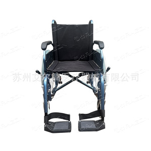 Fauteuil roulant manuel en alliage d'aluminium pliable léger et portable pour les personnes âgées, idéal pour les voyages - Product Image 2