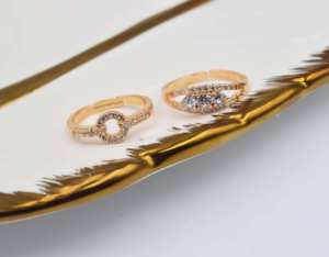 Anel de laton de ouro para casamento, anel de laton de ouro 18k, anel de compromisso de diamante ajustável para mulheres - Product Image 4