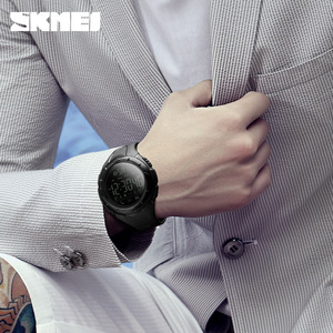 Skmei Smartwatch Large Dial Bluetooth Sports Watch Men Outdoor Use Glow In Dark Green Black Strap - Product Image 5