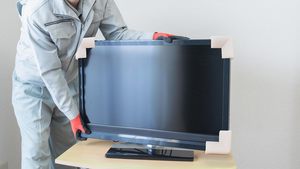 แผ่นโฟมโพลีเอทิลีนขยายตัวสำหรับป้องกันขอบ หนา 10-15 มม. ปรับขนาดได้ สำหรับย้ายกล่องทีวี กระจก ห่อของขวัญวันหยุด - Product Image 4