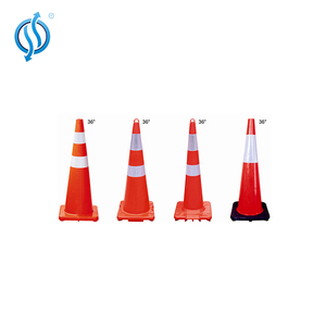 Cône en PVC monobloc pour autoroutes 18 \ "28 \" 36 \ "Cône de signal d'avertissement de <span class=keywords><strong>trafic</strong></span> flexible - Product Image 2