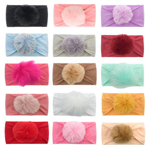 Nouveau bandeau de cheveux en nylon Big Pom <span class=keywords><strong>foulard</strong></span> pour enfants bandeau de décoration de cheveux mignon pour enfants - Product Image 4