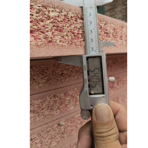 แผ่นชิปบอร์ดเคลือบสารหน่วงไฟ FD60 สำหรับประตูภายใน E1 ฟอร์<span class=keywords><strong>ม</strong></span>าลดีไฮด์ต่ำ 580 กก./ลบ.<span class=keywords><strong>ม</strong></span>. - Product Image 1