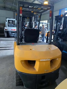 3.5Ton รถยก <span class=keywords><strong>FD35</strong></span> <span class=keywords><strong>Komatsu</strong></span> มือสองพร้อมระบบเปลี่ยนเกียร์ด้านข้างและเสาสามเสาสำหรับคลังสินค้า - Product Image 5