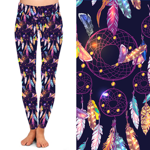 Usine en gros petit mélange de quantité minimale de commande Design peau de pêche beurre doux é<span class=keywords><strong>l</strong></span>égant plume capteur de rêves femmes Leggings tenue décontracté - Product Image 2