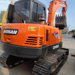 Miniexcavadora Usada Doosan DH55 de 5.5 Toneladas con Motor Isuzu Original para Proyectos Pequeños en Venta - Product Image 4