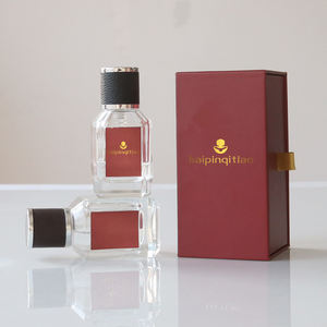 Botella de Perfume Cuadrada de 30ml 50ml 100ml, Diseño Único de Lujo, Botellas de Perfume Vacías Transparentes Reciclables con Tapa de Cuero - Product Image 1