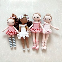 Poupée Fille en Coton Biologique Fait Main Couleur Personnalisée, Poupée Ballerine Tricotée, Cadeau pour la Journée des Enfants et Noël