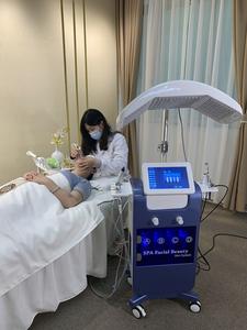 Appareil de beauté pour le visage à microcourant, machine de peeling aquatique à haute fréquence PDT 8 en 1, qualité salon - Product Image 4