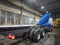 Grue de camion à flèche articulée GSQZ660.8 33T - Flèche pliante hydraulique avec télécommande