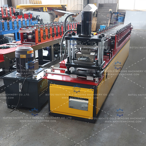 Máquina perfiladora automática de lamas para persianas con certificación CE, bomba hidráulica para corte de acero galvanizado de 0.7-1.2mm para el sur - Product Image 3