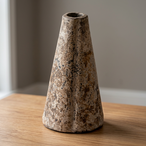 Mini Pyramide en Poterie d'Argile Rustique 14x14x26CM - Product Image 3