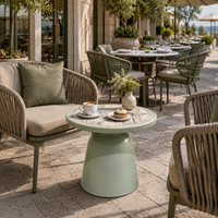 Table basse d'extérieur ronde moderne FLD1007 avec base en alliage d'aluminium et plateau en résine imperméable pour hôtel, bord de piscine, cour