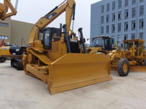 รถเกลี่ยดินตีนตะขาบ D6r D7r รถปราบดินรถปราบดิน D7H D7g แมวรถปราบดินมือสอง - Product Image 3