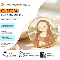 Broche personnalisée en émail dur Mona Lisa, badge en métal de dessin animé, alliage de zinc, fabricant pour cadeaux promotionnels d'entreprise, épingles de revers
