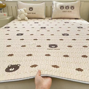 Ensemble trois pièces lavable et doux pour l'été, motif dessin animé, grand format, style drap de lit en latex, effet soyeux et rafraîchissant, pour usage domestique - Product Image 2