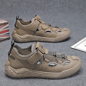 Nuevo tipo de zapatillas de espiga de gran tamaño para hombre, prendas de vestir, sandalias de moda para hombre, zapatillas de suela gruesa, zapatillas de flores grandes para hombre - Product Image 4