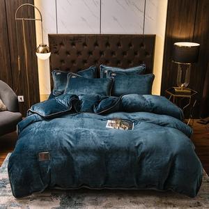 Set di Quattro Pezzi Invernali Rinforzati, Copripiumino <span class=keywords><strong>in</strong></span> Peluche Bifacciale - Product Image 6