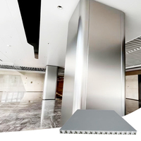 Décoration de plafond en métal courbé sur mesure, finition métallique, panneaux sandwich en aluminium alvéolé anodisé de 10 mm/12 mm/15 mm/20 mm