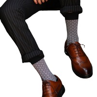 KTS221 OEM motif personnalisé Gentleman coton chaussette loisirs Double aiguille diamant treillis longues bureau classique affaires hommes chaussettes