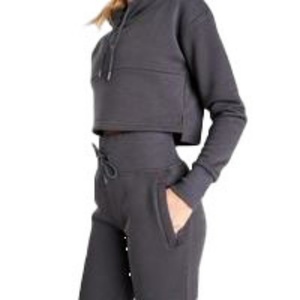 Conjunto Deportivo Informal de Moda Personalizada, Top Corto con Capucha y Pantalones Deportivos para Mujer, Chándales Deportivos - Product Image 2