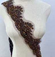Appliques de dentelle de perles pailletées à la main Accessoires en dentelle élégante pour les robes de mariage et de performance