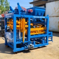 Machine automatique de fabrication de briques et de blocs QT4-25 pour le Kenya