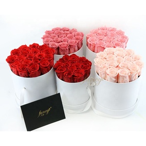 Coffret de Roses éternelles, décoration de maison, boite cadeau de luxe, livraison directe, Roses préservées - Product Image 1