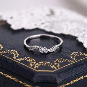 Anillos de Moda para Mujer, Anillo de Compromiso de Aleación Blanca con Engaste Pavé, Diseño Minimalista, Estilo Europeo, Banda Lisa - Product Image 3