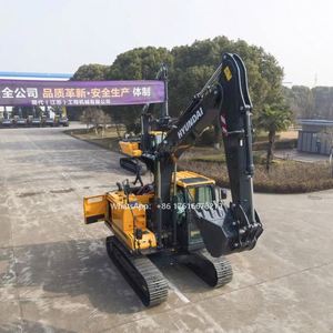 Excavadora de cadenas Hyundai HX135, aproximadamente 100% nueva, en perfectas condiciones y a buen precio, en oferta. - Product Image 6