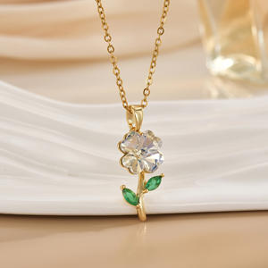 Collane di lusso per ragazze in rame e zircone con fiori colorati a <span class=keywords><strong>tulipano</strong></span> rosa ciondolo per san valentino da donna regalo <span class=keywords><strong>collana</strong></span> di fiori ad uno strato - Product Image 4