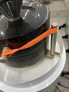 Molino Eléctrico Industrial Automático de Piedra Negra para Moler Polvo Fino, Máquina para Moler Té Verde Matcha Japonés en Polvo - Product Image 4