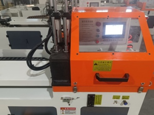 505 מכונת חיתוך פרופיל אלומיניום אוטומטי לחלוטין לחלוטין עבור חיתוך ללא מאמץ מתכת תעשייתי של סגסוגת אלומיניום - Product Image 3