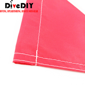Bandera de Buceo Roja/Blanca con Cuerda Reforzada de Acero Inoxidable, Bandera de Seguridad de Buceo de Nailon/PVC en Varios Tamaños - Product Image 5