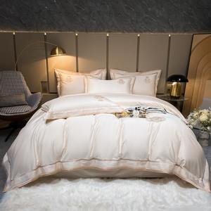 غطاء لحاف مطرز وأغطية وسائد 100% قطن 500 خيط بأسلوب أوروبي وأمريكي مقاوم للحريق طقم أغطية سرير من 4 قطع - Product Image 2