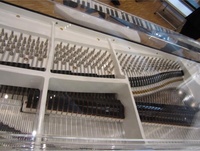 Piano professionnel de luxe en cristal acrylique transparent mécanique à 88 touches de haute qualité à prix compétitif