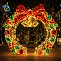 Anpassbare Größe Weihnachtsbogen LED-Lichtskulptur Handgefertigter Metallrahmen Festlaterne für Freizeitpark-Dekoration