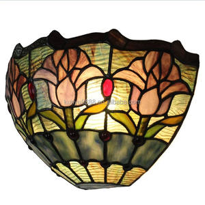 Lámpara de Pared de Diseño Tulipán de Cristal Estilo Tiffany Europeo Hecha a Mano de Lujo de 12 Pulgadas para Decoración de Pared Interior - Product Image 2