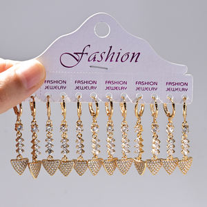 Set de Aretes Colgantes de Corazón Estilo Boho para Mujer Color Dorado <span class=keywords><strong>Bohemia</strong></span> Joyería Vintage Europea y Americana Regalos 2024 - Product Image 2