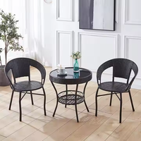 Usine Extérieur Rotin Jardin Salle À Manger 1 Table et 2 Chaises Ensemble Patio Table Chaises pour Restaurant Café Hôtel Hôtel Meubles
