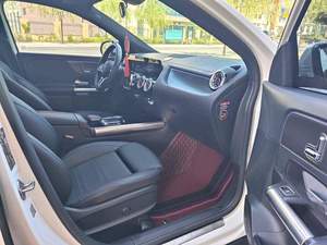 Auto Usata Mercedes GLA200 con Parcheggio Automatico, Sistema Audio Berlin, Portellone Automatico, Cruise Control, Specchietti Retrovisori Riscaldati - Product Image 3