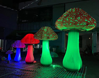Champignon Nouveau produit Champignon gonflable géant avec lumière LED et souffleur pour l'extérieur, la fête de Noël, la scène et les décorations.