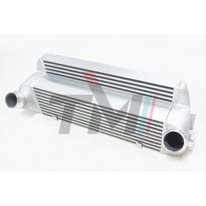 Performance Front Mount Intercooler voor BMW F20 F21 F22 F30 F31 F32 F33 F34 N13 N20 N55 motor M135i M235i 335i 435i 328i 320i - Product Image 2