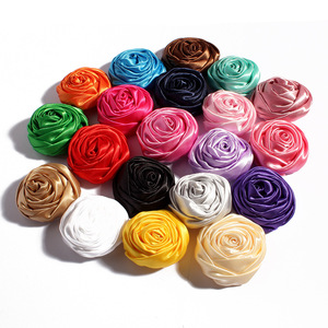Ramillete de Flores de Satén Hecho a Mano con Rosas 3D Estilo Coreano de 5cm, Broche para Prendas, Accesorio DIY - Product Image 6